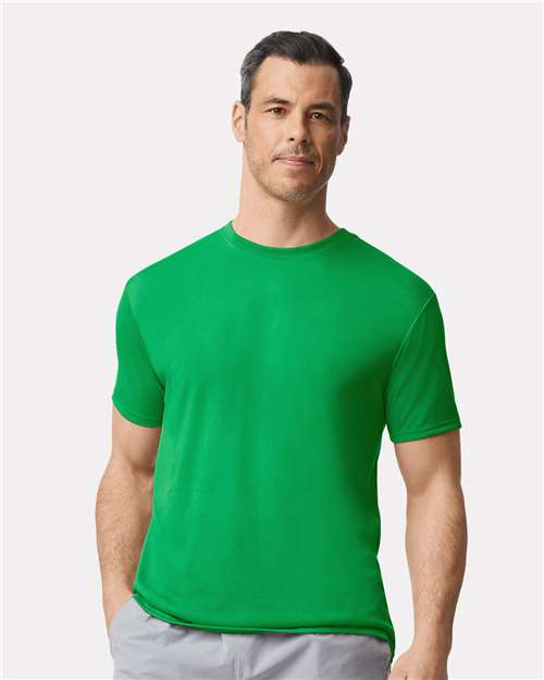 gildan-42000-irish-green
