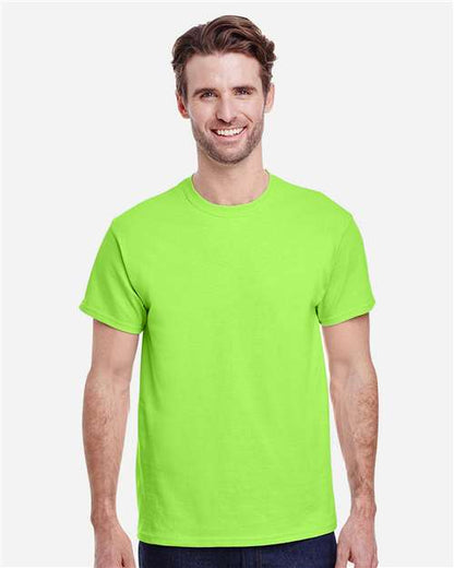 Gildan 5000 in Neon Green